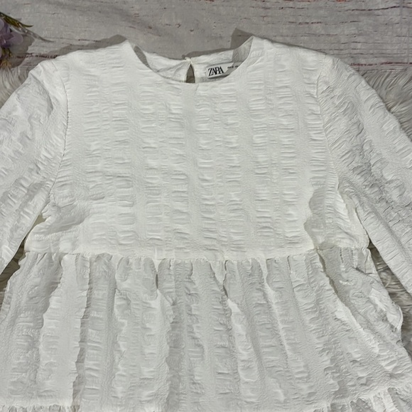 Zara Bloggers Favorite Textured Weave Tiered White Short Dress - Picture 9 of 10